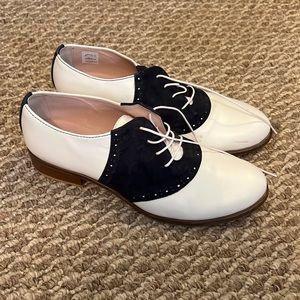 Julia Bo custom saddle shoes/Oxford